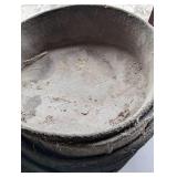 6 Rubber Feed/Water Pales