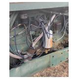 Oliver 1650 Crop Tractor - Newer Tires - Runs