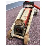 Larin Hydraulic Floor Jack, Model SUV-5000