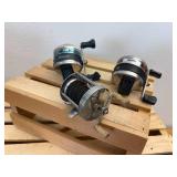 3 Fishing Reels