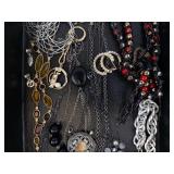 Costume Jewelry Assortment - Necklaces, Bracelets, Earrings, Pearls & Rings Costume Jewelry Assortment - Necklaces, Bracelets, Earrings, Pearls & Rings