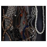 Assorted Necklaces & Beads - Pearl Strand & Flower Pendant Assorted Necklaces & Beads - Pearl Strand & Flower Pendant