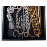 Assorted Costume Jewelry Collection - Necklaces, Bracelets, Rings & Earrings Assorted Costume Jewelry Collection - Necklaces, Bracelets, Rings & Earrings