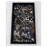Costume Jewelry Assortment - Mixed Necklaces, Earrings & Bracelets Costume Jewelry Assortment - Mixed Necklaces, Earrings & Bracelets