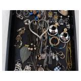 Costume Jewelry Assortment - Mixed Necklaces, Earrings & Bracelets Costume Jewelry Assortment - Mixed Necklaces, Earrings & Bracelets