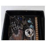 Assorted Costume Jewelry - Necklaces, Bracelets, Earrings & Rings Assorted Costume Jewelry - Necklaces, Bracelets, Earrings & Rings