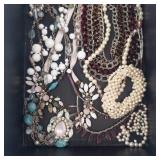 Assorted Costume Jewelry Necklaces & Bracelets - Pearl & Bead Mix in Box Assorted Costume Jewelry Necklaces & Bracelets - Pearl & Bead Mix in Box