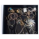 Costume Jewelry - Assorted Necklaces, Bracelets & Earrings In Tray Costume Jewelry - Assorted Necklaces, Bracelets & Earrings In Tray