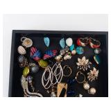 Costume Jewelry Collection - Assorted Earrings, Rings & Bracelets Costume Jewelry Collection - Assorted Earrings, Rings & Bracelets