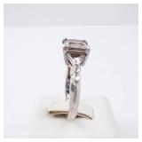 3 Stone Sterling Silver Ring - Size 8 3 Stone Sterling Silver Ring - Size 8