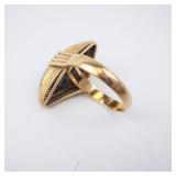 18K Gold Ring with Green Jade Cabochon - Stamped 750 18K Gold Ring with Green Jade Cabochon - Stamped 750