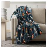 NEW Member’s Mark Festive Pattern Holiday Throw Blanket - Puppies with Presents