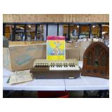 Vintage Organ and Radio