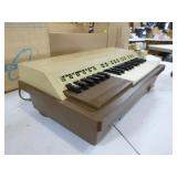 Vintage Organ and Radio