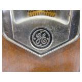 Vintage Organ and Radio