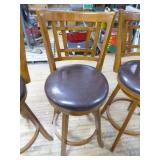 7 Bar Stools