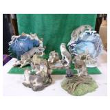 5 Wolf Figurines