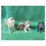 13 Wolf Figurines