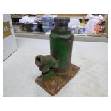 2-Cycle Oil and Bottleneck Jack