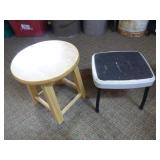 2 Stools