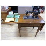 Vintage Singer Sewing Machine in Cabinet