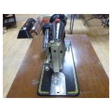 Vintage Singer Sewing Machine in Cabinet