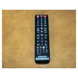 82' Samsung BE82N 4K UHD Commercial LED TV (Lines in the Bottom of Display) with Remote Control