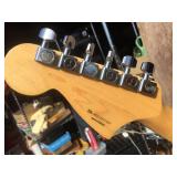 FENDER JAGUAR Guitar - MX12317337 Nice!