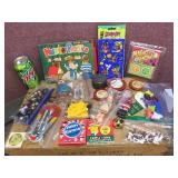 Group Vintage Toys - Figures - Tins - 8mm Films