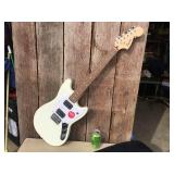 FENDER SQUIER Mustang - Electric Guitar + Case