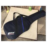 FENDER SQUIER Mustang - Electric Guitar + Case