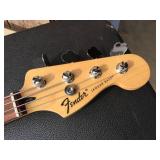 FENDER JAGUAR BASS - Guitar with Chromacast Hard Case
