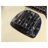 FENDER JAGUAR - Guitar with Case
