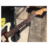 FENDER JAGUAR - Guitar with Case