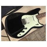 FENDER DUO SONIC Electric Guitar - MX16787834