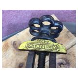 Vintage STANLEY No. 400 Cast - Corner Vise - Appears Good!