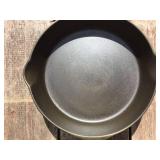Beautiful Classic - GRISWOLD #8 Cast Iron Skillet - Refurbished!