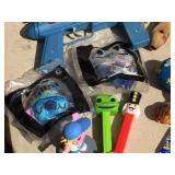 Interesting Group of Vintage Collectable Items! See Pics