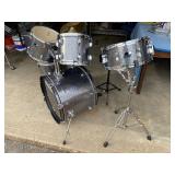 Ludwig Back Beat Complete-ish Drum Set - Metallic Silver Sparkle