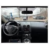 2015 NISSAN ROGUE SELECT S *No Accidents Reported* (NO RESERVE)