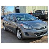 2013 HYUNDAI ELANTRA GLS *126k Miles* (NO RESERVE)