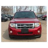 2009 FORD ESCAPE XLT *4x4 | 118k Miles* (NO RESERVE)