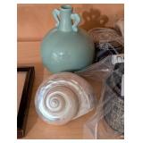 South Dakota Coasters - 4-Pack with Turquoise Vase, Conch Shell & Framed Print Shelf Decor