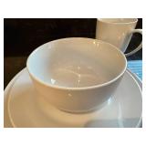 Williams-Sonoma Open Kitchen China Whiteware Dinnerware Set