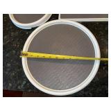 Wilton 9-In Round Non-Slip Display Bases & 9-In Rectangular Step Pads - 7-Piece Set