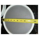 Wilton 9-In Round Non-Slip Display Bases & 9-In Rectangular Step Pads - 7-Piece Set