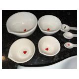 Tag Heart-Pattern Ceramic Spoons & Bowls Set - 1 Cup of Love, 1 tsp, 1/2 tsp, 1/4 tsp