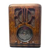 LLR - Zenith 6-S-229 Tombstone Radio - 6-Tube Superheterodyne, Black Dial, 1937-38