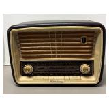 RR - Vintage Korting Tube Radio