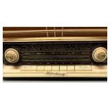 RR - Vintage Korting Tube Radio